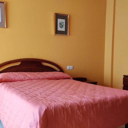 Apartament Amplio Piso En Pontedeume Zewnętrze zdjęcie