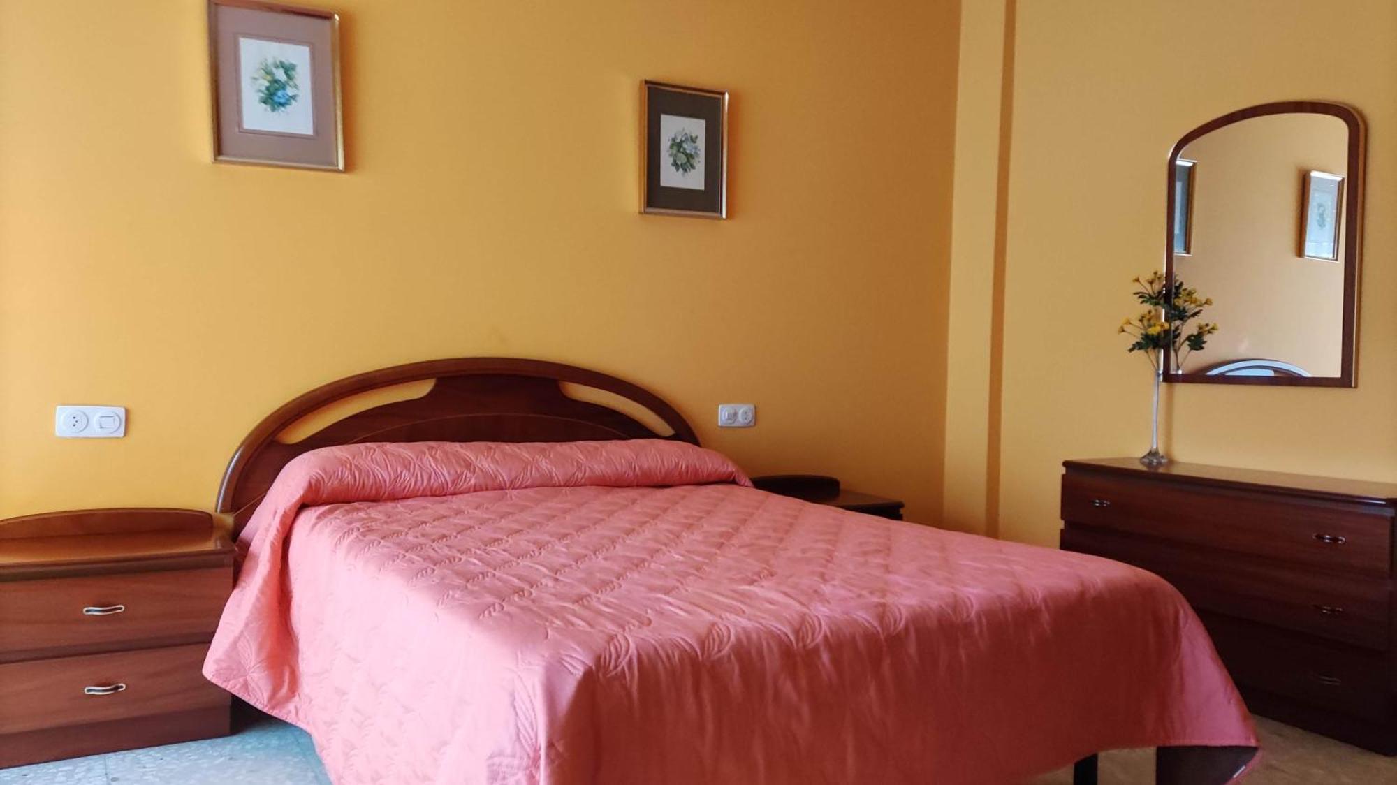 Apartament Amplio Piso En Pontedeume Zewnętrze zdjęcie